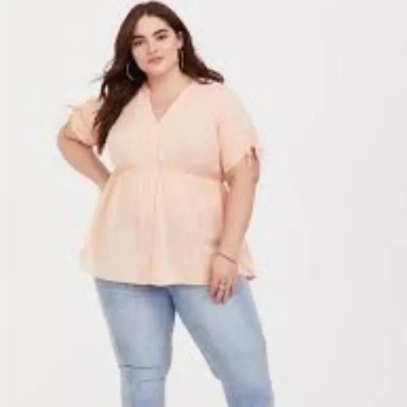 torrid Tops - NWOT Torrid Babydoll Challis Tie Sleeve Top 3X